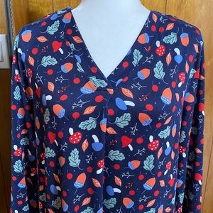NWOT nightgown with mushrooms and acorns